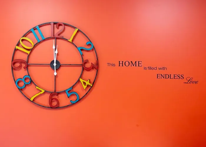 Liberty Airy Hostel *