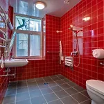 Liberty Airy Hostel *