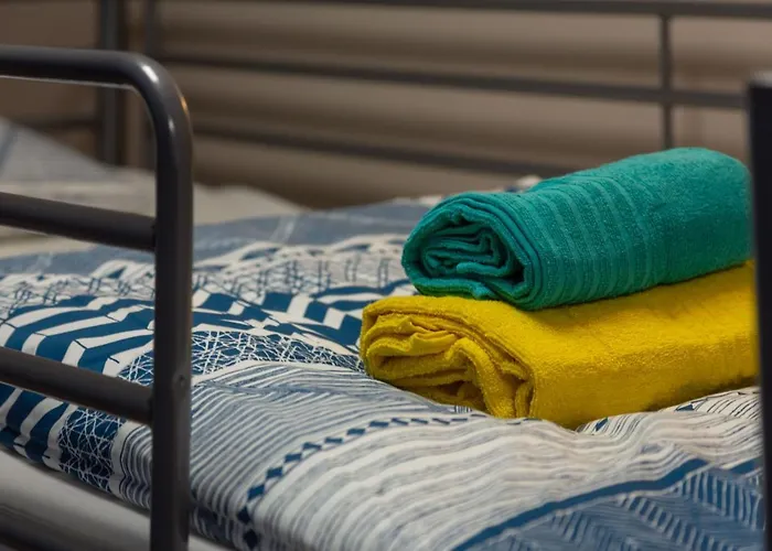 Liberty Airy Hostel *